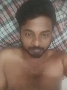 Tamilpayyan999 online show from June 12, 2:54 am