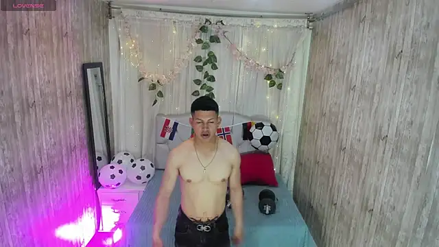 Tony Zackk online show from June 24, 1:03 pm