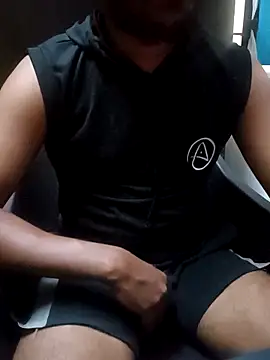 Lawrencedlkk007 online show from April 28, 9:47 am