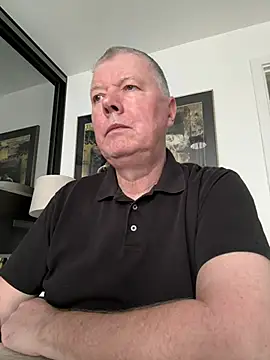 Snapshot of cumboy chatting on January 6, 10:57 am cumboy online show from January 6, 10:57 am