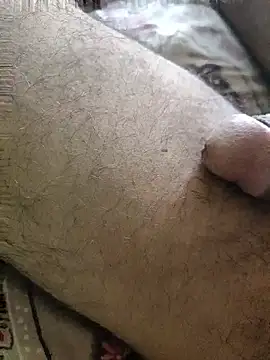 skinnyguy9696 online show from June 26, 11:02 am