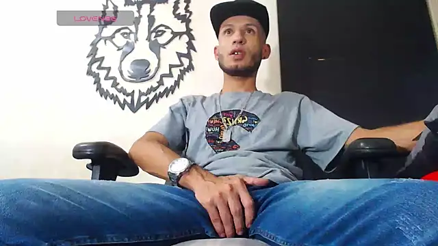 WOLFMONSTERDICK online show from March 20, 1:35 am