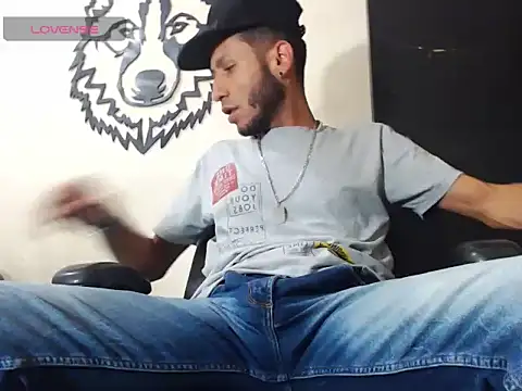 WOLFMONSTERDICK online show from January 18, 12:17 am