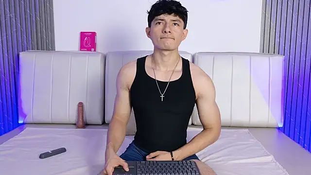 Still Fitness online show from July 16, 8:05 pm