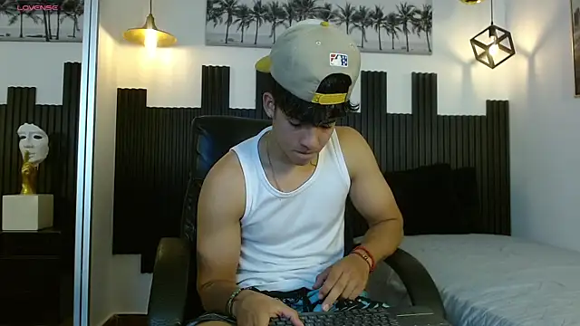 ren storm online show from July 23, 3:26 am