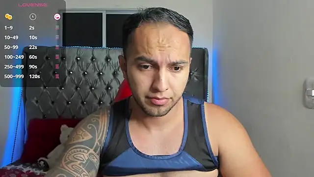 mrloganfuck1 online show from May 16, 5:16 am