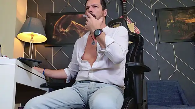 ChrisKox online show from November 10, 6:29 am