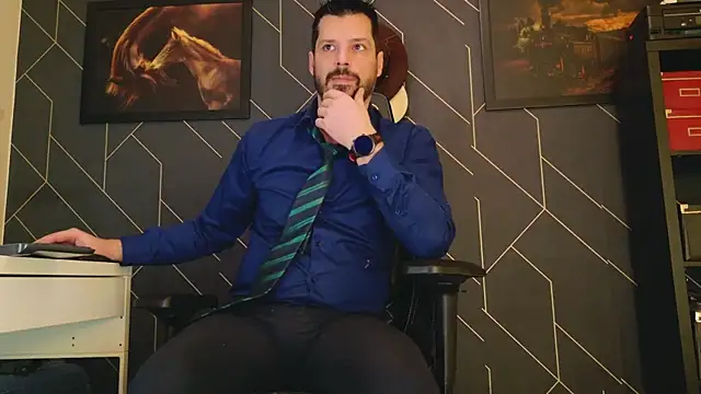Snapshot of ChrisKox chatting on February 10, 2:16 pm ChrisKox online show from February 10, 2:16 pm