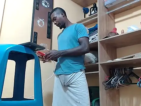 kurtbigcock online show from October 17, 6:23 pm