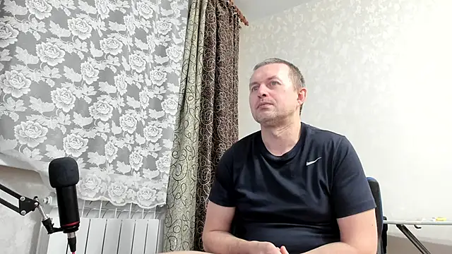 Snapshot of SanFrantsisko chatting on February 22, 7:43 pm SanFrantsisko online show from February 22, 7:43 pm