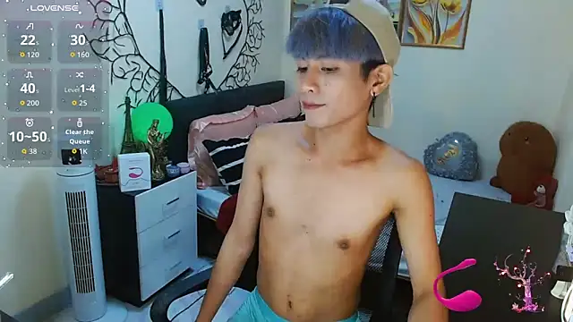 Snapshot of WildestTwink chatting on September 11, 4:39 pm WildestTwink online show from September 11, 4:39 pm