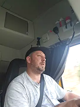 ktmtom247 online show from February 11, 12:43 pm