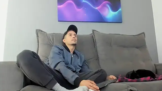 AyJeeEm online show from October 22, 5:16 pm