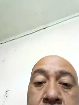 GeorgeVergaGrues online show from October 1, 7:01 am