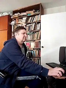 Pokaz2020 online show from April 22, 2:44 pm