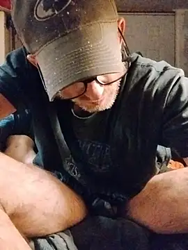 ROBERT0516 online show from November 12, 5:02 am