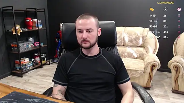 MihasikD online show from April 27, 2:13 pm