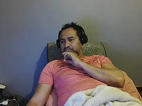 Snapshot of dantehot2020 chatting on January 26, 7:42 am dantehot2020 online show from January 26, 7:42 am