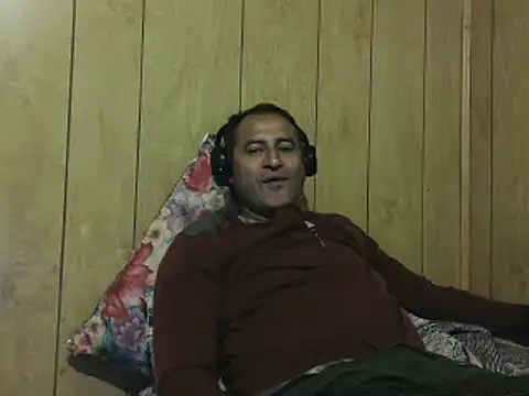 Snapshot of dantehot2020 chatting on December 26, 1:18 am dantehot2020 online show from December 26, 1:18 am