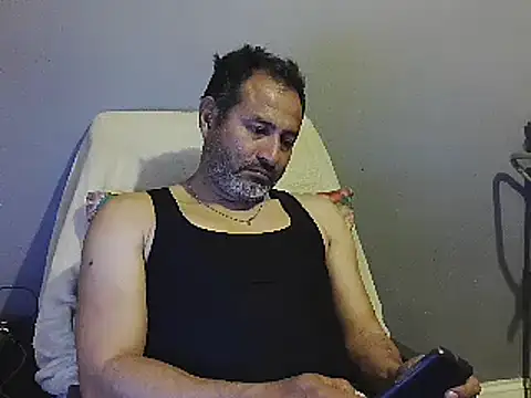 Snapshot of dantehot2020 chatting on January 10, 11:50 pm dantehot2020 online show from January 10, 11:50 pm