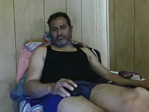 Snapshot of dantehot2020 chatting on January 3, 9:05 pm dantehot2020 online show from January 3, 9:05 pm