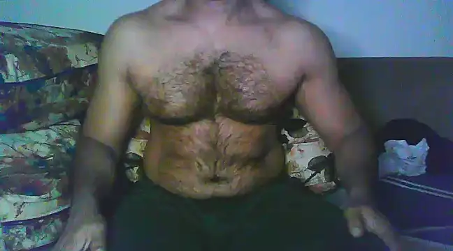 Snapshot of Vbestshow chatting on February 9, 10:43 pm Vbestshow online show from February 9, 10:43 pm