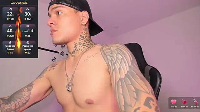 ImDominike online show from December 15, 1:35 am