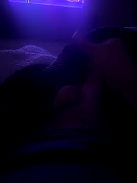 Ethanstone18 online show from October 17, 2:59 am