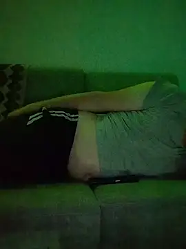 MrNoBoDy000 online show from May 15, 5:04 am