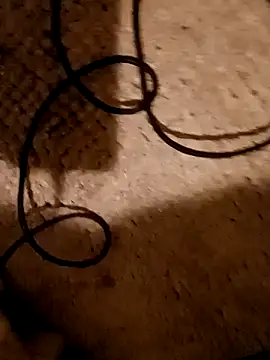 longrondon999 online show from December 10, 4:34 am