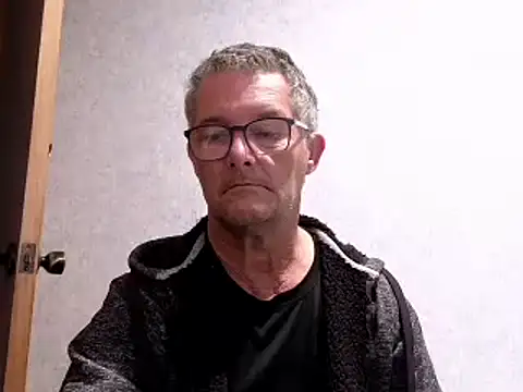 Snapshot of bigballnz chatting on December 30, 7:42 pm bigballnz online show from December 30, 7:42 pm
