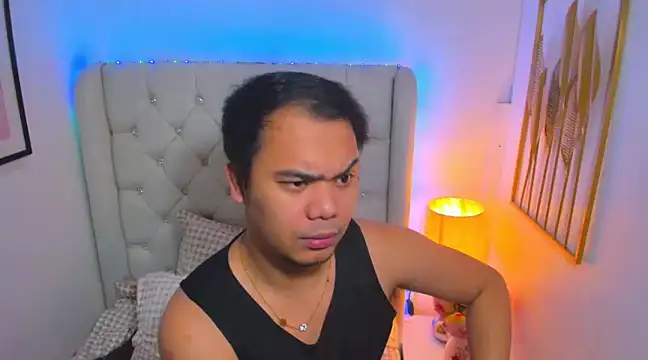 AsianZero online show from March 22, 5:31 pm