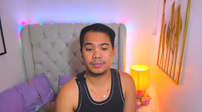 AsianZero online show from February 20, 5:07 pm