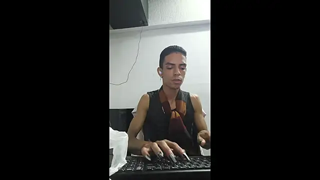 Phillip Smith online show from October 26, 12:01 am