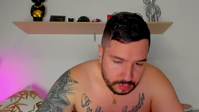 Snapshot of camilo_restrepo21 chatting on September 17, 11:39 pm camilo restrepo21 online show from September 17, 11:39 pm