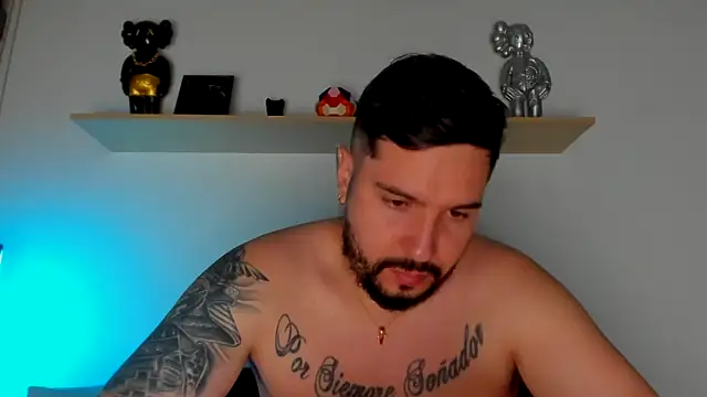 Snapshot of camilo_restrepo21 chatting on February 24, 11:52 pm camilo restrepo21 online show from February 24, 11:52 pm