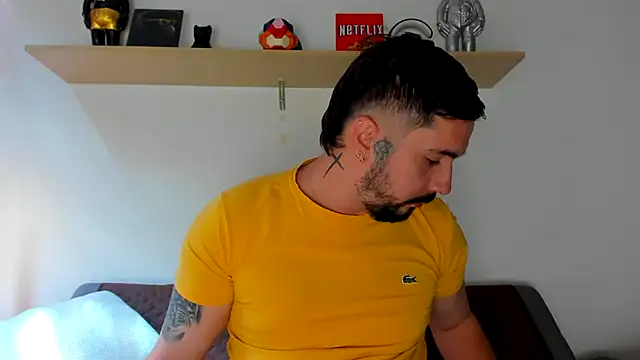 Snapshot of camilo_restrepo21 chatting on January 14, 6:38 pm camilo restrepo21 online show from January 14, 6:38 pm
