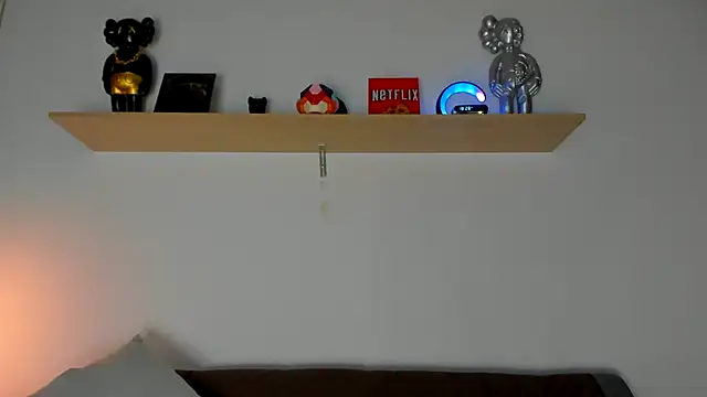 Snapshot of camilo_restrepo21 chatting on February 4, 11:27 pm camilo restrepo21 online show from February 4, 11:27 pm