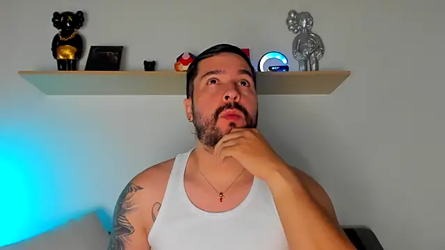 Snapshot of camilo_restrepo21 chatting on February 18, 11:52 pm camilo restrepo21 online show from February 18, 11:52 pm