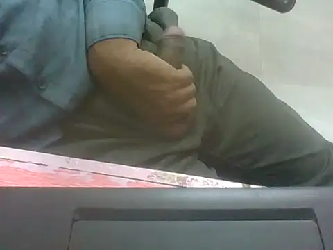 lltstr52 online show from April 4, 8:00 am