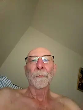 Snapshot of briochin chatting on September 10, 9:02 pm briochin online show from September 10, 9:02 pm