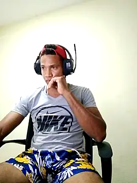 Flako07 online show from February 3, 8:35 pm