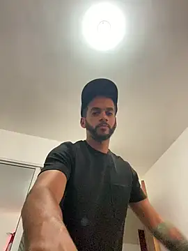 Moodxxx00 online show from February 28, 5:59 pm