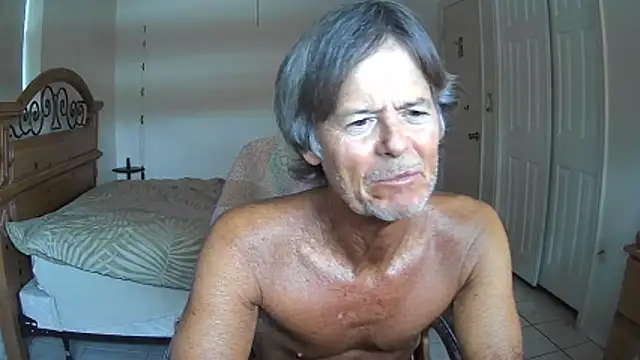 nakeedcowboi65 online show from April 23, 8:00 pm