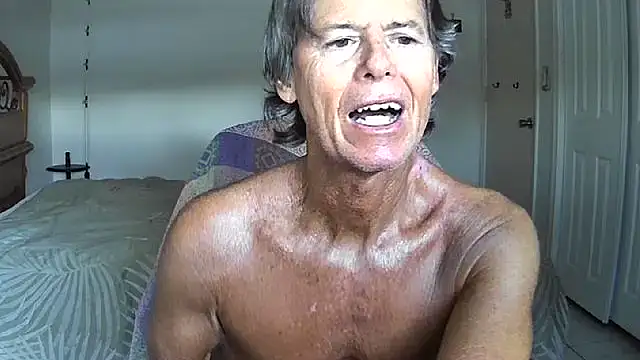 nakeedcowboi65 online show from April 27, 10:04 pm