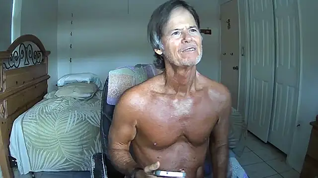 nakeedcowboi65 online show from April 16, 10:34 pm