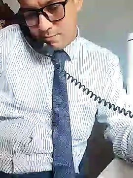 Snapshot of Business_dickkk chatting on January 31, 2:07 pm Business dickkk online show from January 31, 2:07 pm