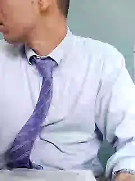 Snapshot of Business_dickkk chatting on December 23, 4:06 pm Business dickkk online show from December 23, 4:06 pm