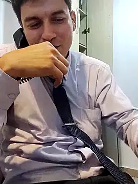 Snapshot of Business_dickkk chatting on February 28, 10:50 pm Business dickkk online show from February 28, 10:50 pm