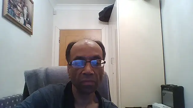 rauncher1 online show from October 4, 11:31 pm